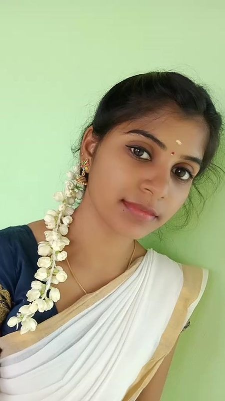 Agra Escorts near Agra Stadium